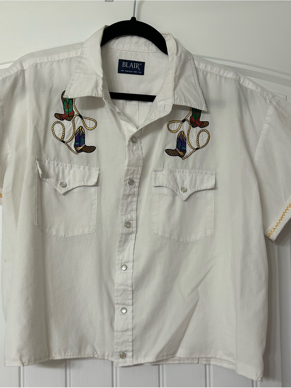 Blair White Short-Sleeve Western Embroidered Shirt